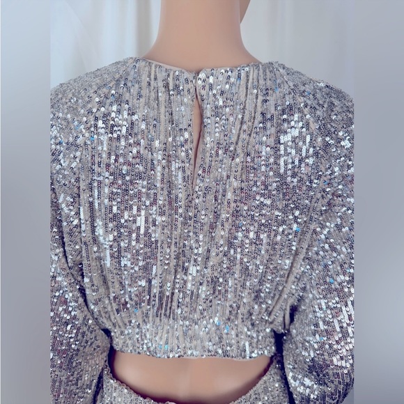 H&M Light Beige/ Silver Sequined Cut Out Back Midi Dress NWOT - Picture 8 of 13